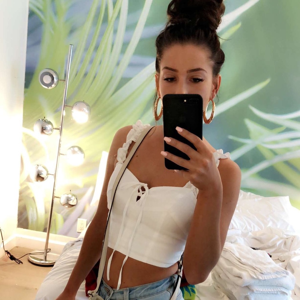 White crop